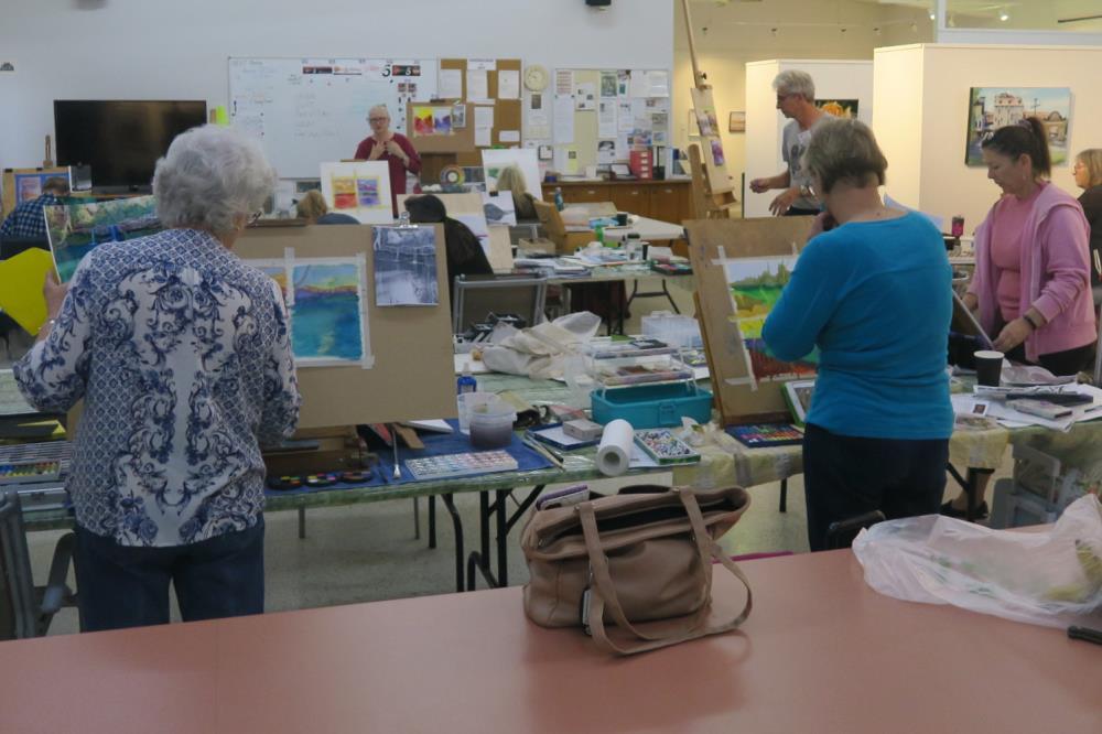 Weekly Friday Tutored Art Sessions - HBAS - Gallery 5